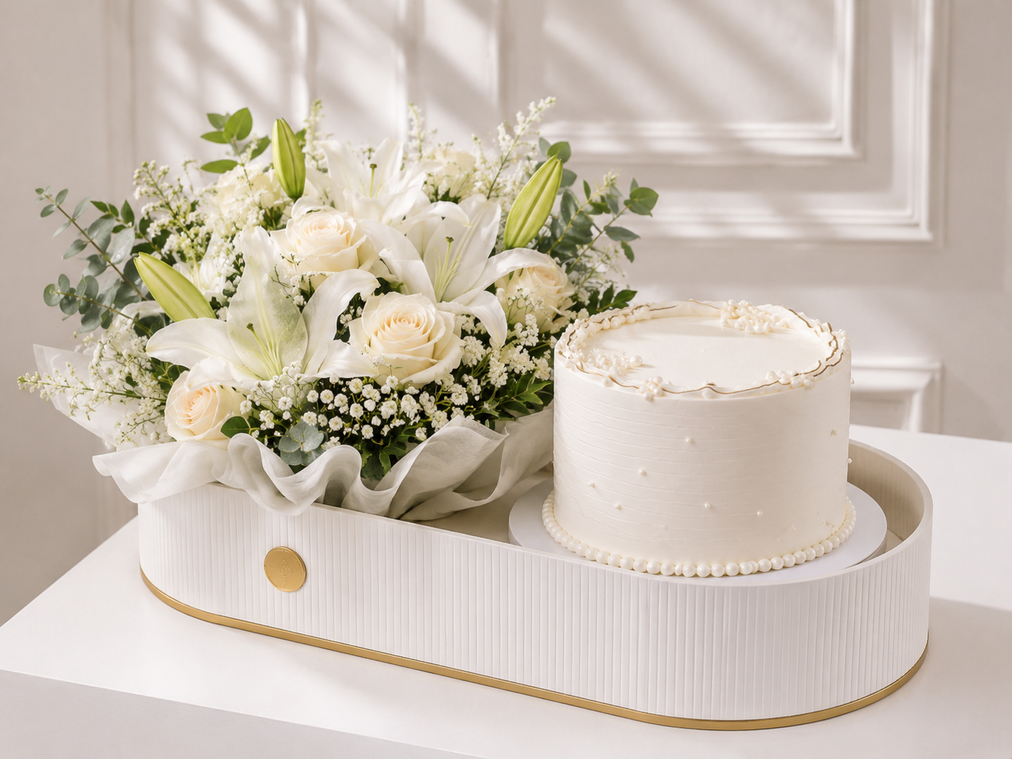 Graceful mixed flower & cake combo